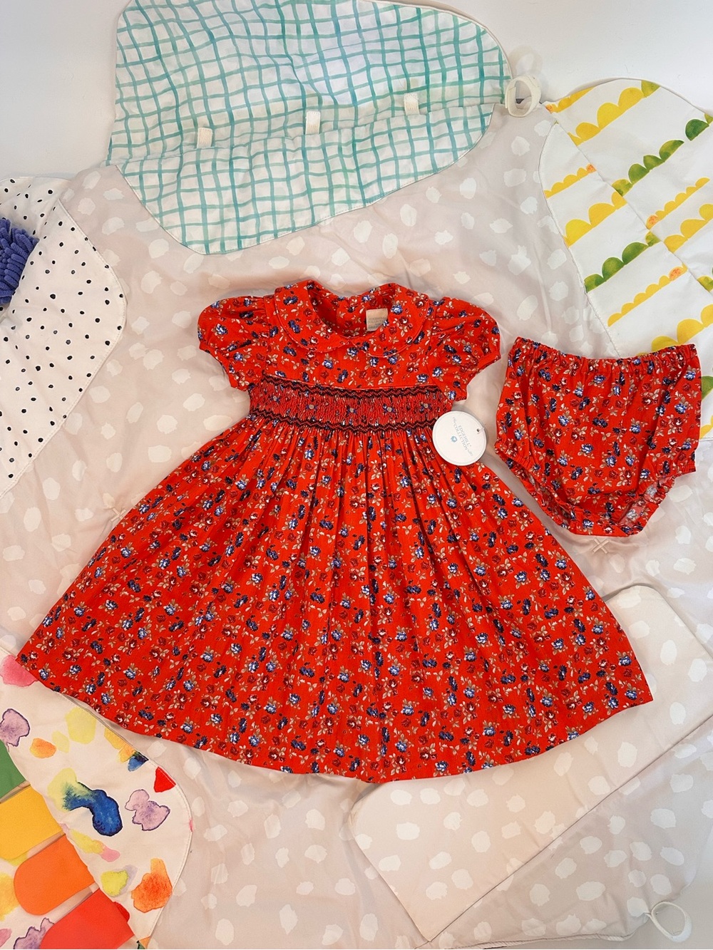 Dillard's Red Floral Smocked Baby Dress and Bloomers Set Size 18 Months